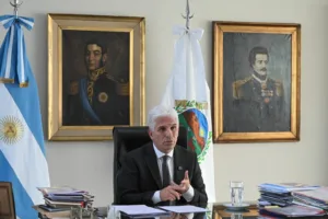 El Gobernador anunció un aumento del 20% en los sueldos de la administración pública